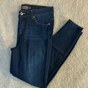 Torrid - Bombshell Skinny 14R ✨
